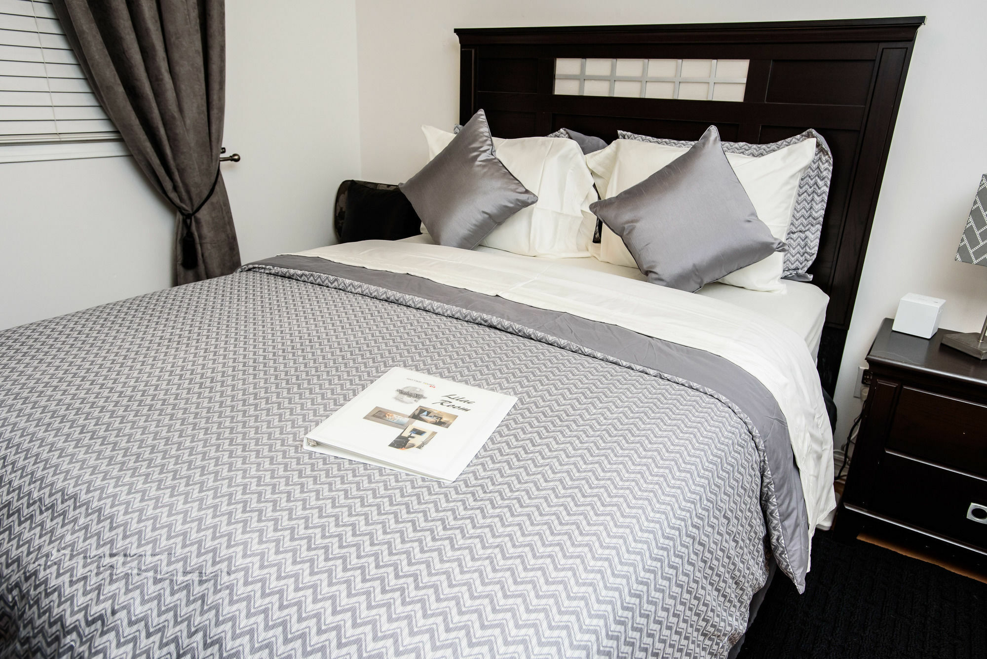 Newton Villa Emerald House Brampton Dış mekan fotoğraf